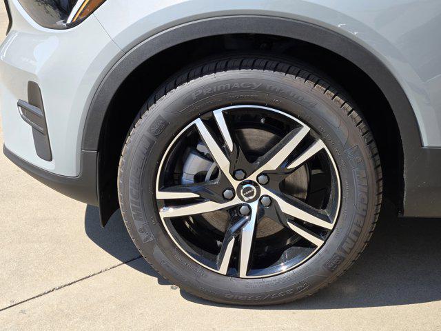 new 2026 Volvo XC40 car, priced at $43,295