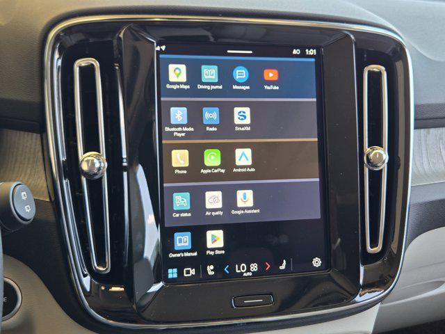 new 2025 Volvo XC40 car, priced at $55,415