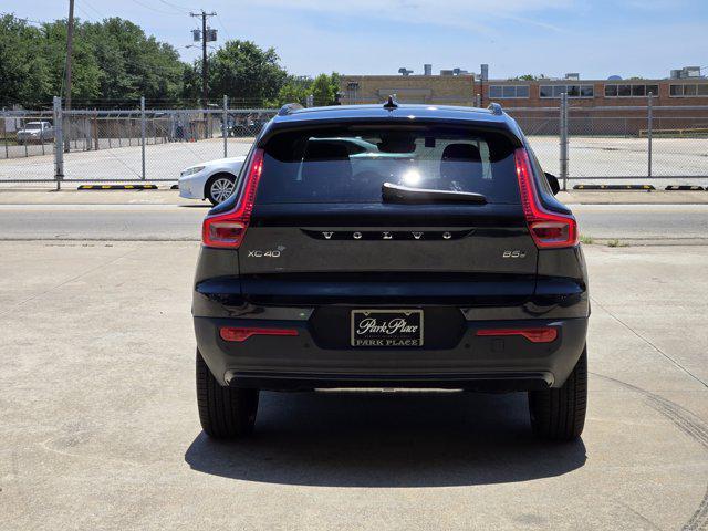 new 2025 Volvo XC40 car, priced at $55,415