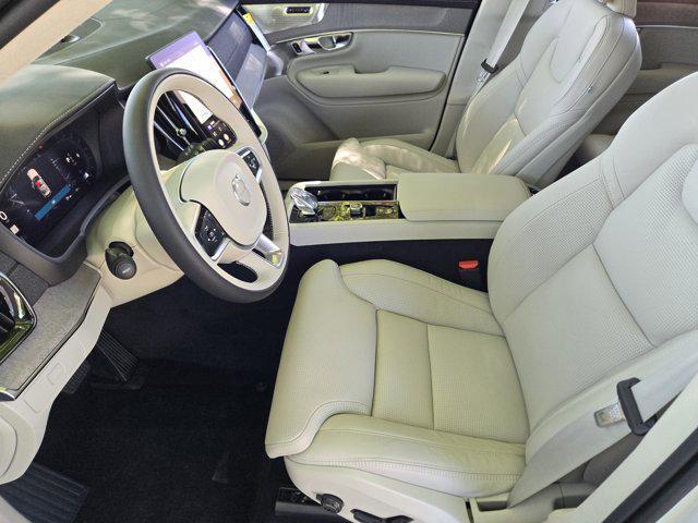 new 2025 Volvo XC90 car, priced at $81,250