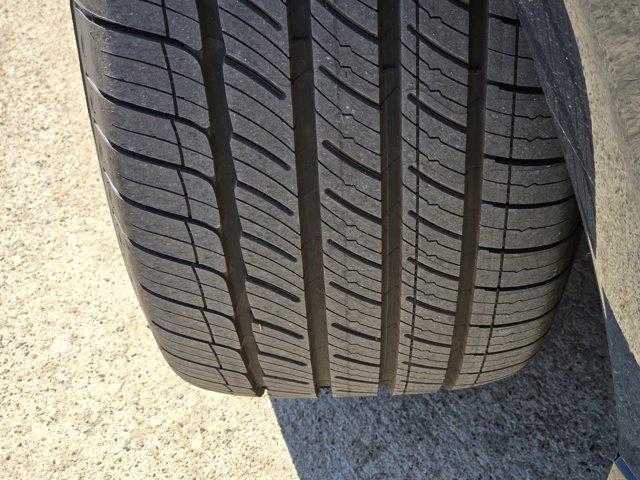 new 2025 Volvo EX90 car, priced at $89,420