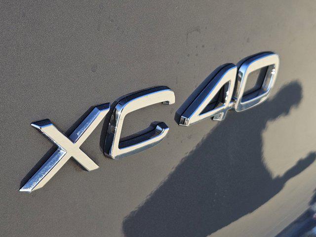 used 2023 Volvo XC40 car, priced at $37,881