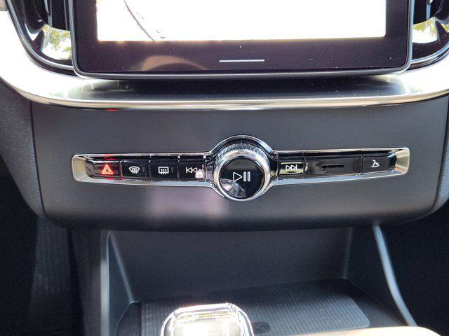 new 2026 Volvo XC90 car, priced at $71,825