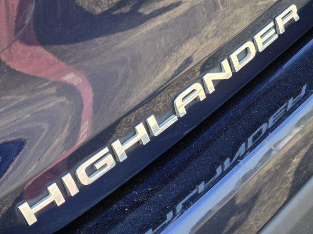 used 2021 Toyota Highlander car, priced at $25,790