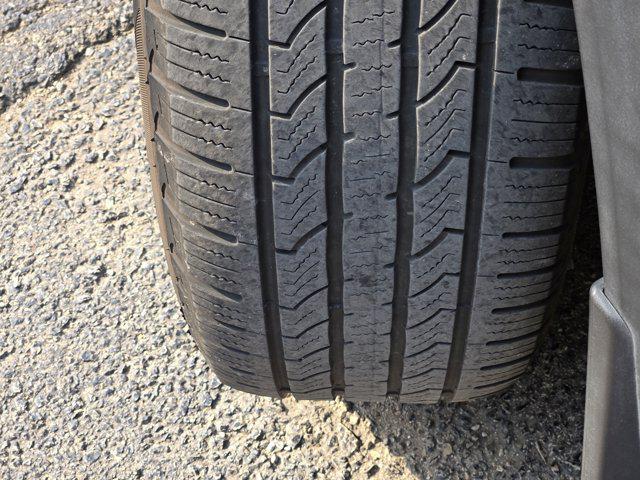 used 2021 Toyota Highlander car, priced at $25,790