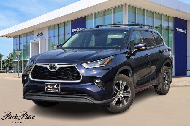 used 2021 Toyota Highlander car, priced at $28,441