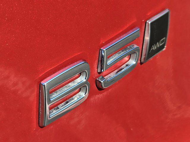 used 2024 Volvo XC40 car