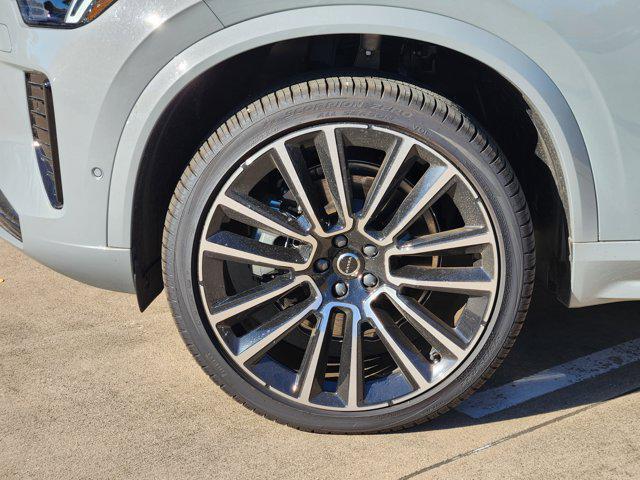 new 2026 Volvo XC90 car, priced at $81,245