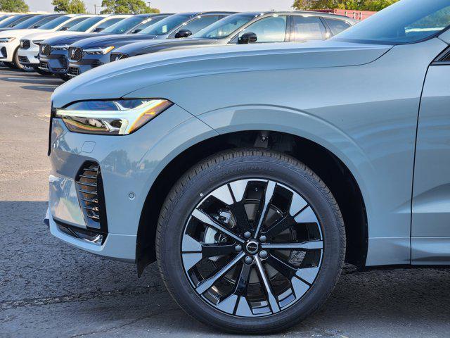 new 2026 Volvo XC60 car, priced at $57,985