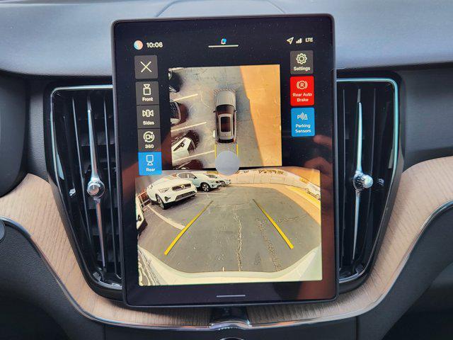 new 2026 Volvo XC60 car, priced at $57,985