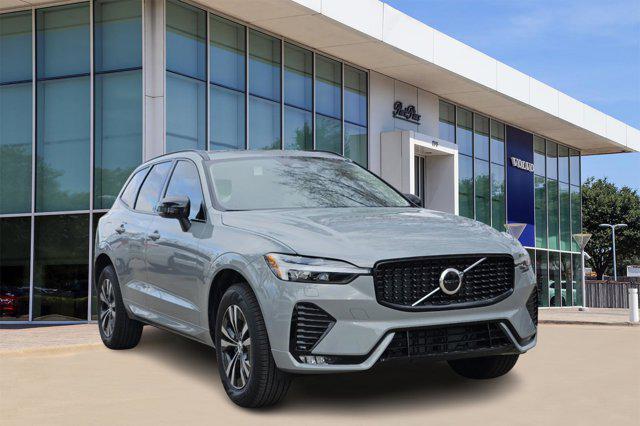 new 2025 Volvo XC60 car, priced at $49,095