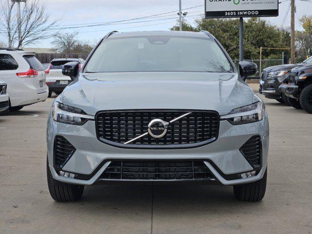 new 2025 Volvo XC60 car, priced at $49,095