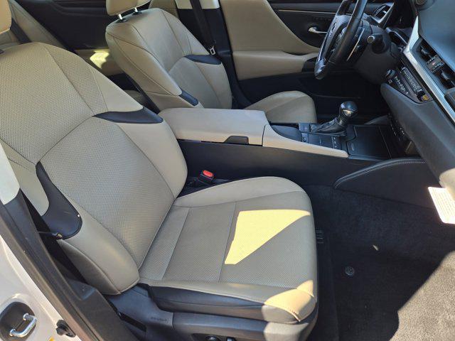 used 2019 Lexus ES 350 car, priced at $26,991
