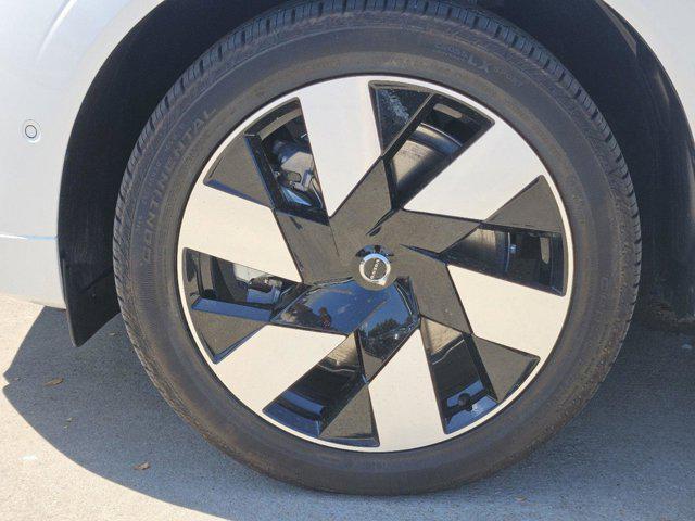 new 2025 Volvo XC60 Plug-In Hybrid car, priced at $66,235