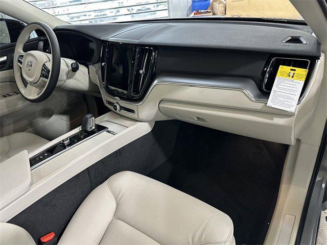 new 2025 Volvo XC60 car, priced at $48,345