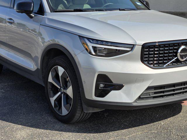used 2024 Volvo XC40 car, priced at $35,332