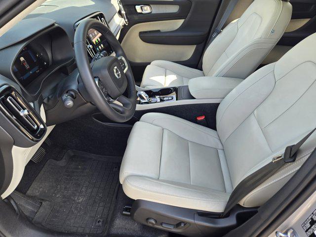 used 2024 Volvo XC40 car, priced at $35,332