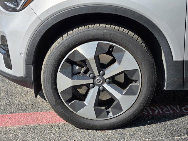 used 2024 Volvo XC40 car, priced at $35,332