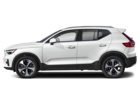 new 2025 Volvo XC40 car, priced at $45,395