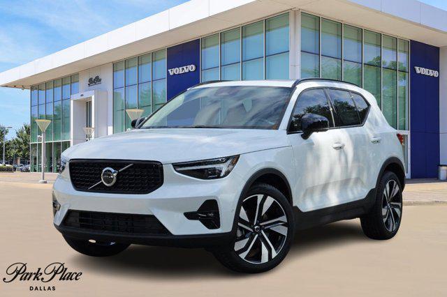 new 2025 Volvo XC40 car, priced at $49,790