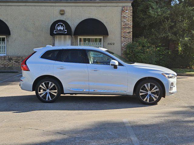 used 2022 Volvo XC60 car, priced at $33,884