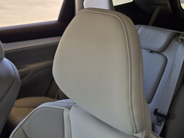 new 2025 Volvo EX90 car, priced at $85,640