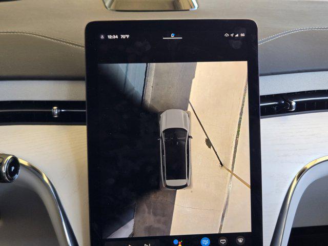 new 2025 Volvo EX90 car, priced at $85,640