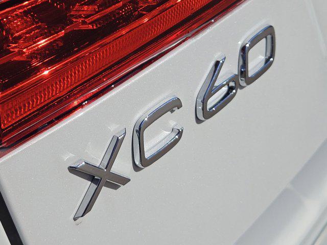 new 2025 Volvo XC60 car, priced at $55,335