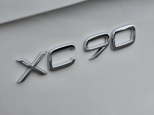 new 2026 Volvo XC90 car, priced at $71,825