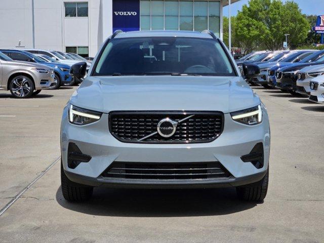 new 2024 Volvo XC40 car, priced at $45,525