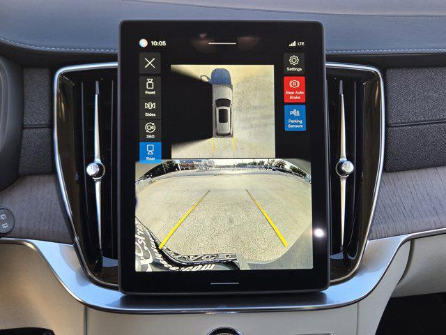 new 2026 Volvo XC90 car, priced at $75,155