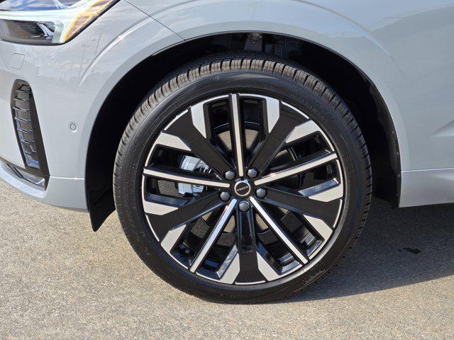 new 2026 Volvo XC60 car, priced at $63,935