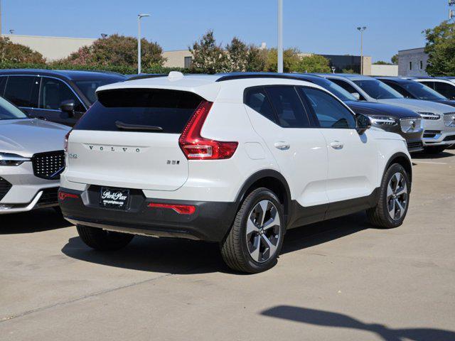 new 2025 Volvo XC40 car, priced at $48,315