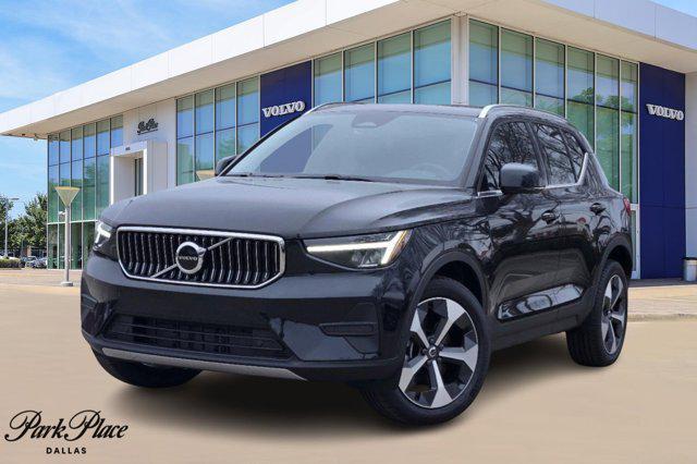 new 2025 Volvo XC40 car, priced at $45,465