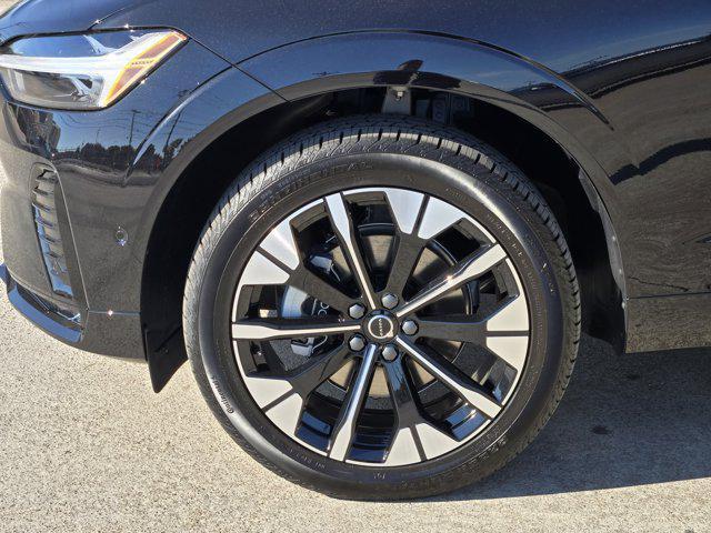 new 2026 Volvo XC60 car, priced at $57,985