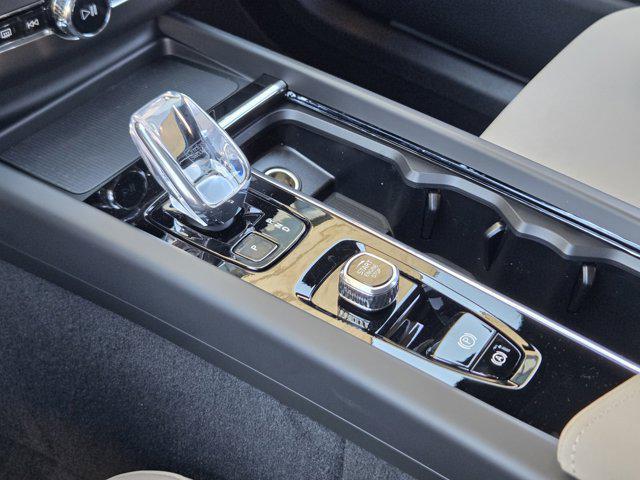 new 2026 Volvo XC60 car, priced at $57,985