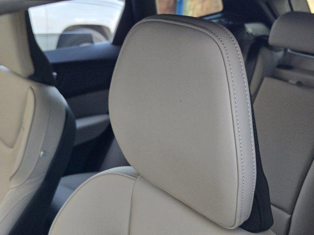 new 2026 Volvo XC60 car, priced at $57,985