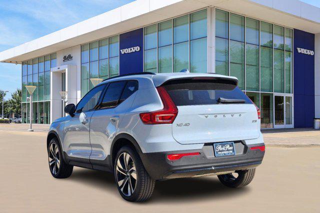 new 2025 Volvo XC40 car, priced at $51,550