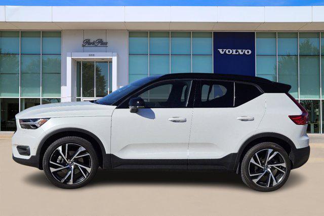 used 2022 Volvo XC40 car, priced at $30,994