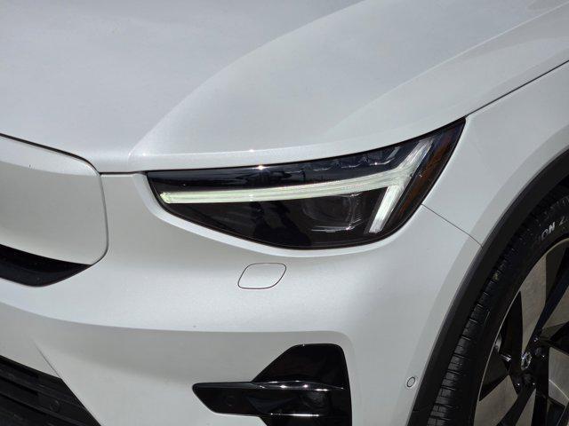 used 2022 Volvo C40 Recharge Pure Electric car, priced at $33,982