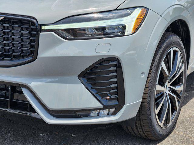 new 2025 Volvo XC60 car, priced at $55,360