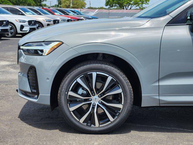 new 2025 Volvo XC60 car, priced at $55,360