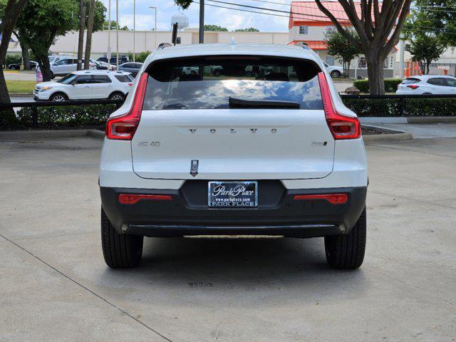 new 2025 Volvo XC40 car, priced at $51,765