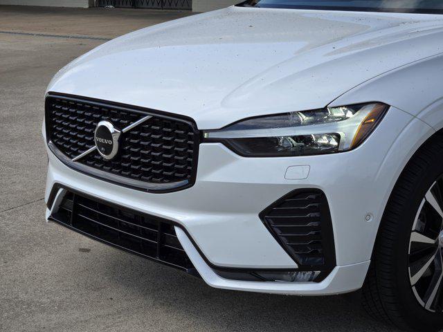 used 2023 Volvo XC60 car, priced at $32,035