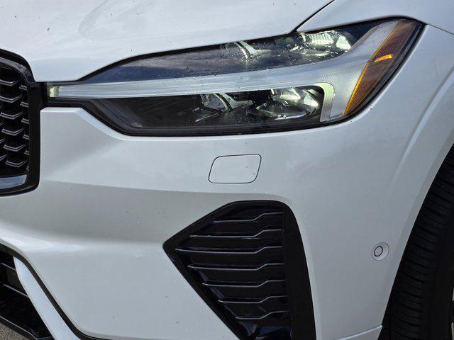 used 2023 Volvo XC60 car, priced at $32,035