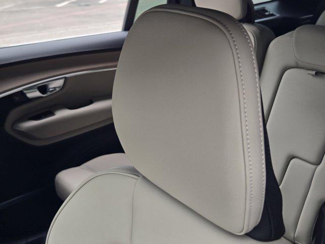 new 2026 Volvo XC90 car, priced at $71,825