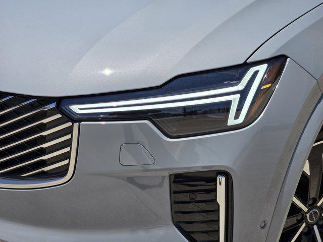 new 2025 Volvo XC90 car, priced at $69,155