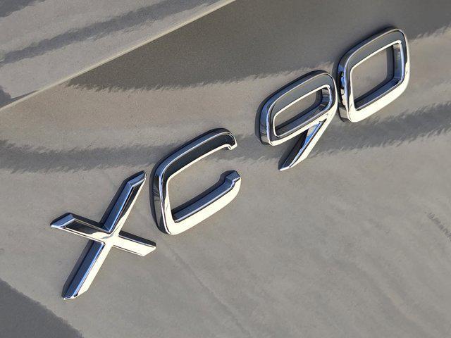 new 2025 Volvo XC90 car, priced at $69,155