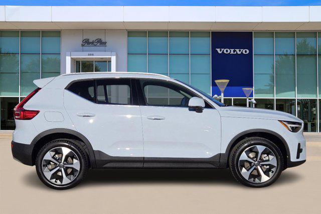 new 2025 Volvo XC40 car, priced at $48,315