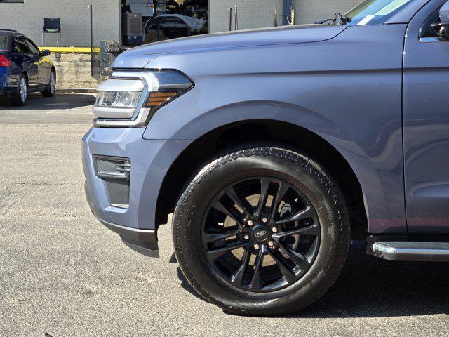used 2022 Ford Expedition car, priced at $35,991
